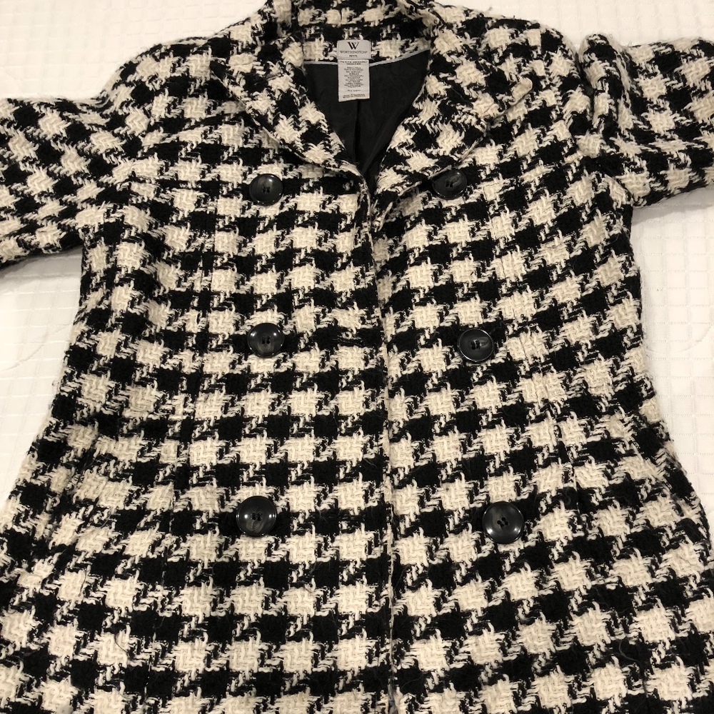 Black and White Houndstooth Coat